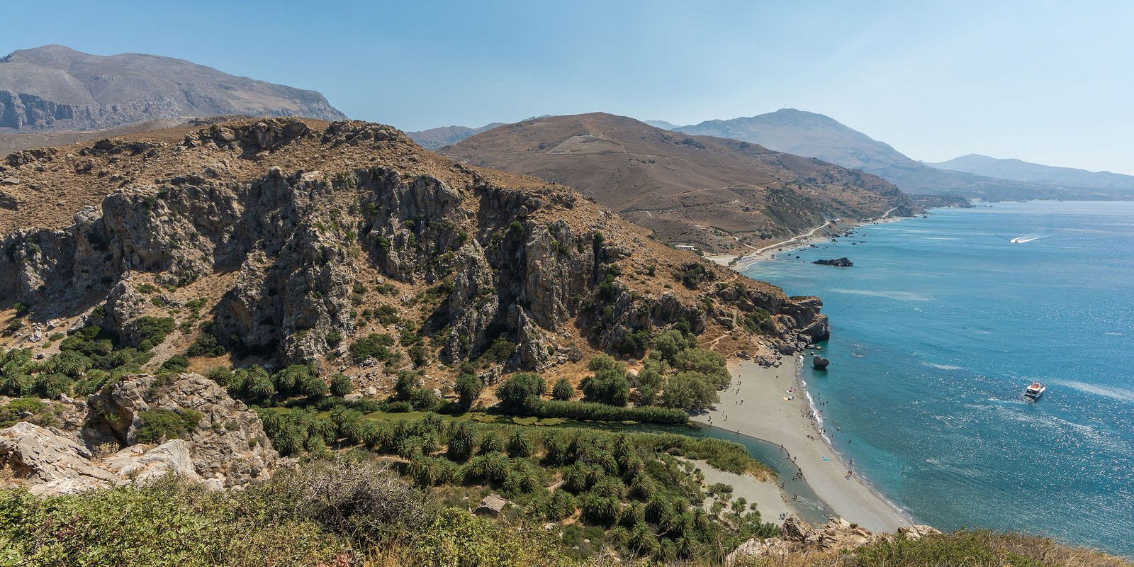 Palmlunden och floden vid Preveli nära Kourtaliotiko